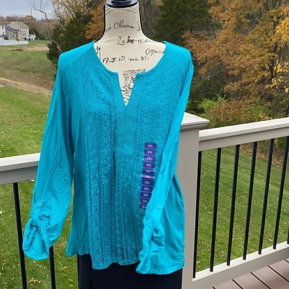 Stretchy knit long sleeve top